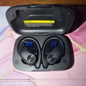 Black Wireless Earbuds with Charging Case charger for charging case included